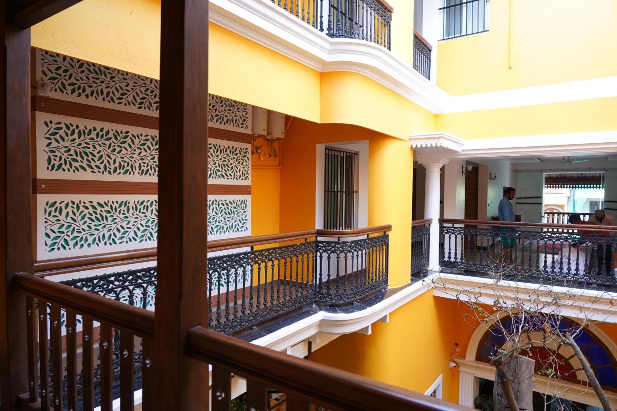 Pearl Bell Villa ポンディシェリ エクステリア 写真